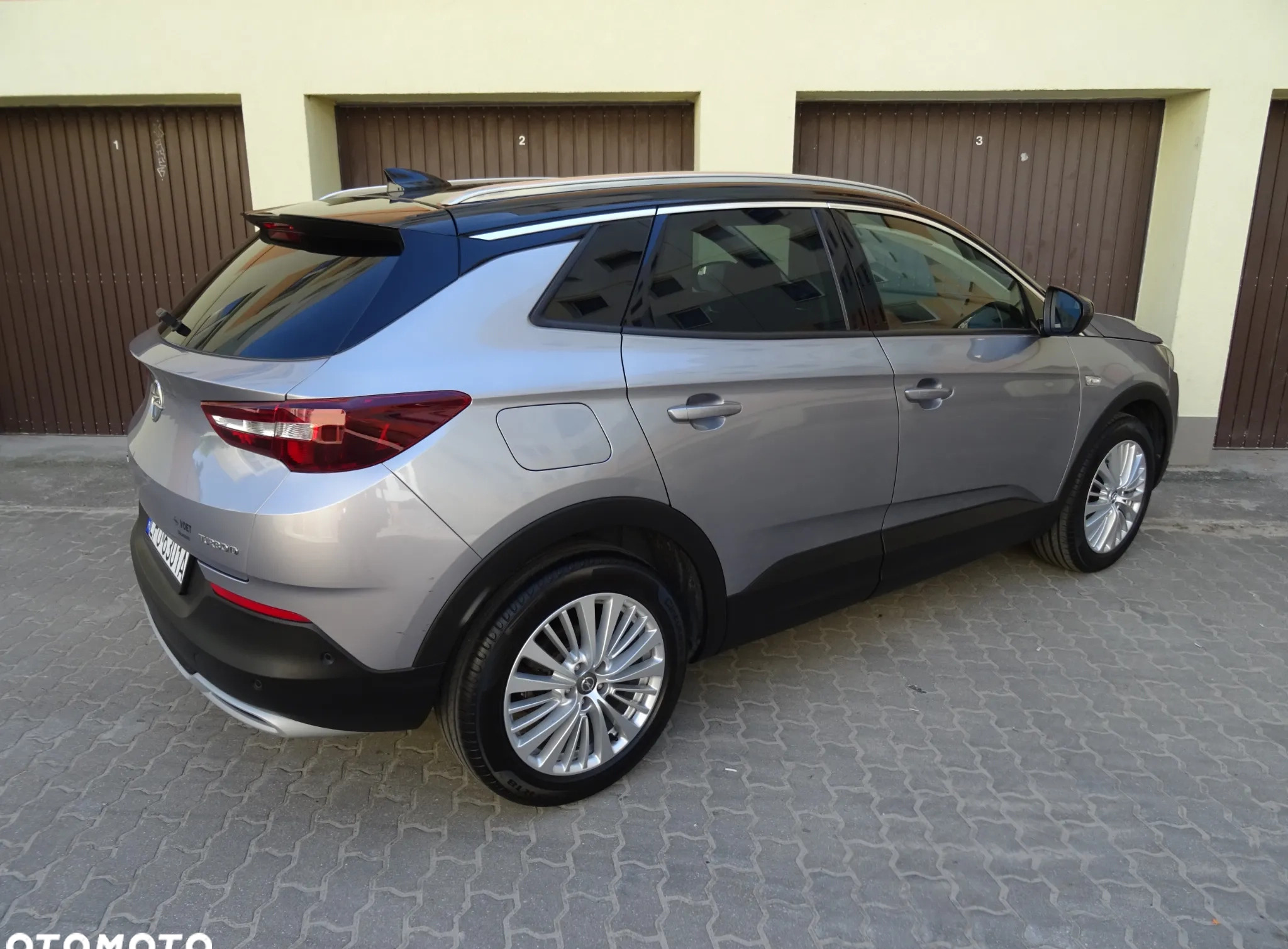 Opel Grandland X cena 72900 przebieg: 116000, rok produkcji 2019 z Puławy małe 326